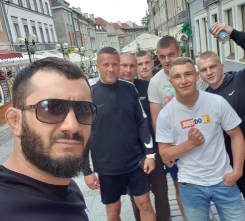 Ilustracja do aktualności Wizyta w Olsztynie spotkanie z Mamedem Chalidowem