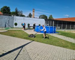 Ilustracja do artykułu WAKACYJNE PRACE NA RZECZ PLACÓWKI