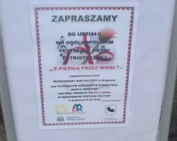 Ilustracja do artykułu 1 OGÓLNOPOLSKI FESTIWAL PIEŚNI PATRIOTYCZNEJ „ Z PIEŚNIĄ PRZEZ WIEKI”